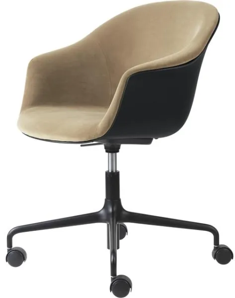 GUBI Bat Silla de Oficina Frontal Acolchada Negro Mate/905 Dune